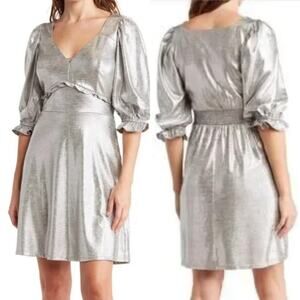 COLLECTIVE CONCEPTS • Silver Metallic Shine 3/4 Sleeve Cocktail Dress